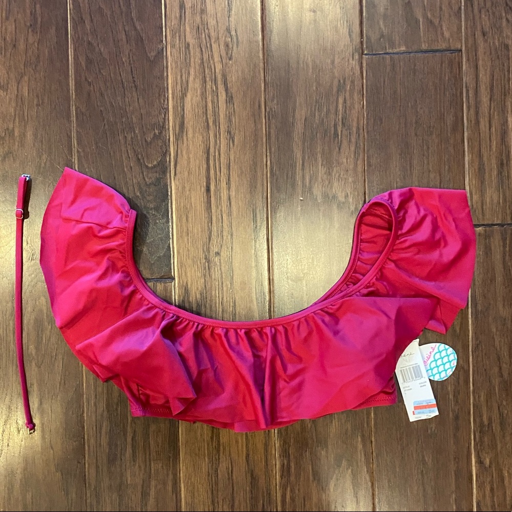 NWT Red OTS Swimsuit top w/ attachable straps